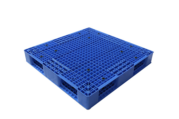 如何提高塑料托盤的抗老化性？